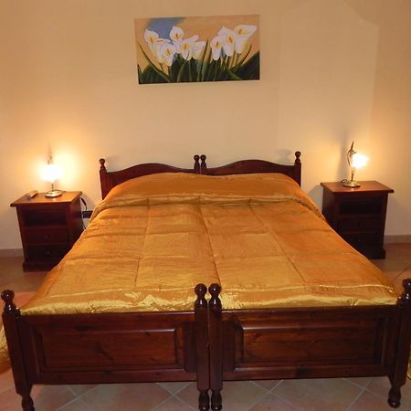 Roccamena Agriturismo Tenute Pollara חדר תמונה