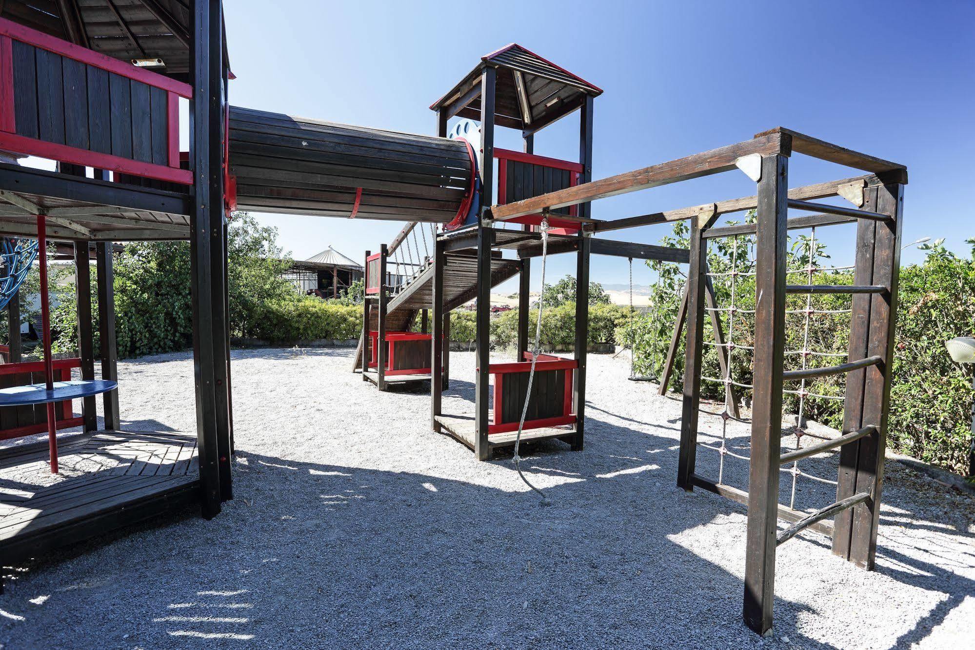 Roccamena Agriturismo Tenute Pollara מראה חיצוני תמונה